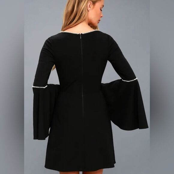 Lulu's long bell sleeve black dress with pearl details size XS - Picture 4 of 12